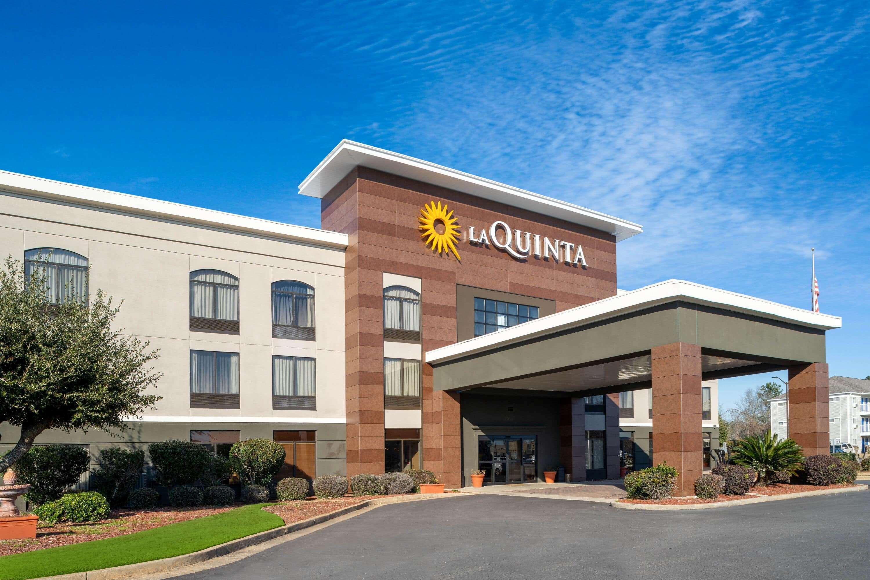 La Quinta Inn & Suites By Wyndham-Albany Ga Exterior photo