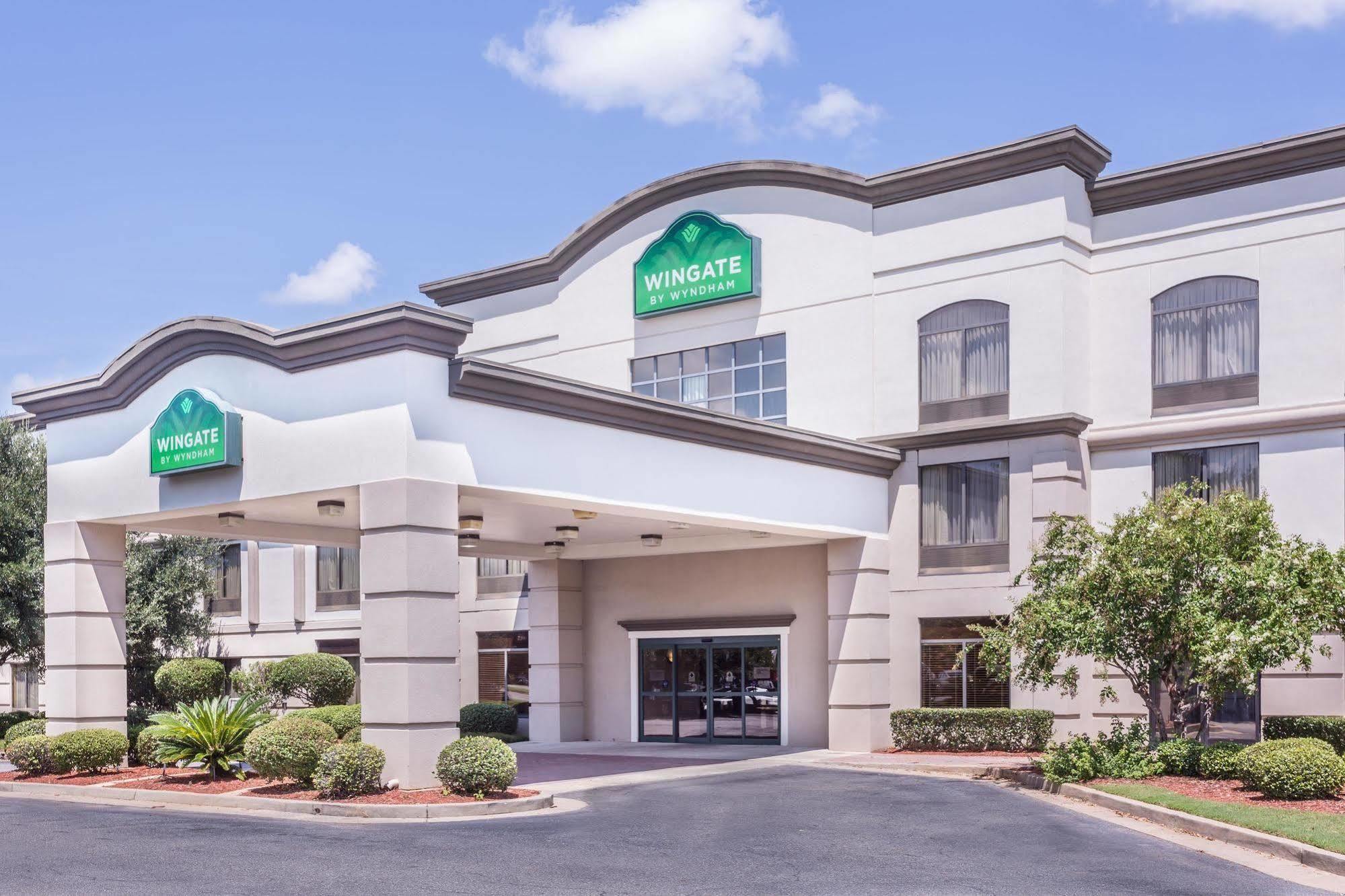 La Quinta Inn & Suites By Wyndham-Albany Ga Exterior photo